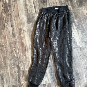 NWT Wayf Black Joggers Nordstroms with Tapered Fit